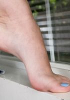 Hot little red head Alice spreads her toes and lips, Alice Coxxx (ali121) ATK Galleria: Alice Coxxx (Hot little red head Alice spreads her toes and lips)