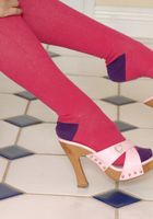 Mia in footfetish, Mia (mia024) ATK Petites: Mia (Mia in footfetish)