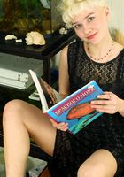 Olesya in footfetish, Olesya (ole002) ATK Archives: Olesya (Olesya in footfetish)